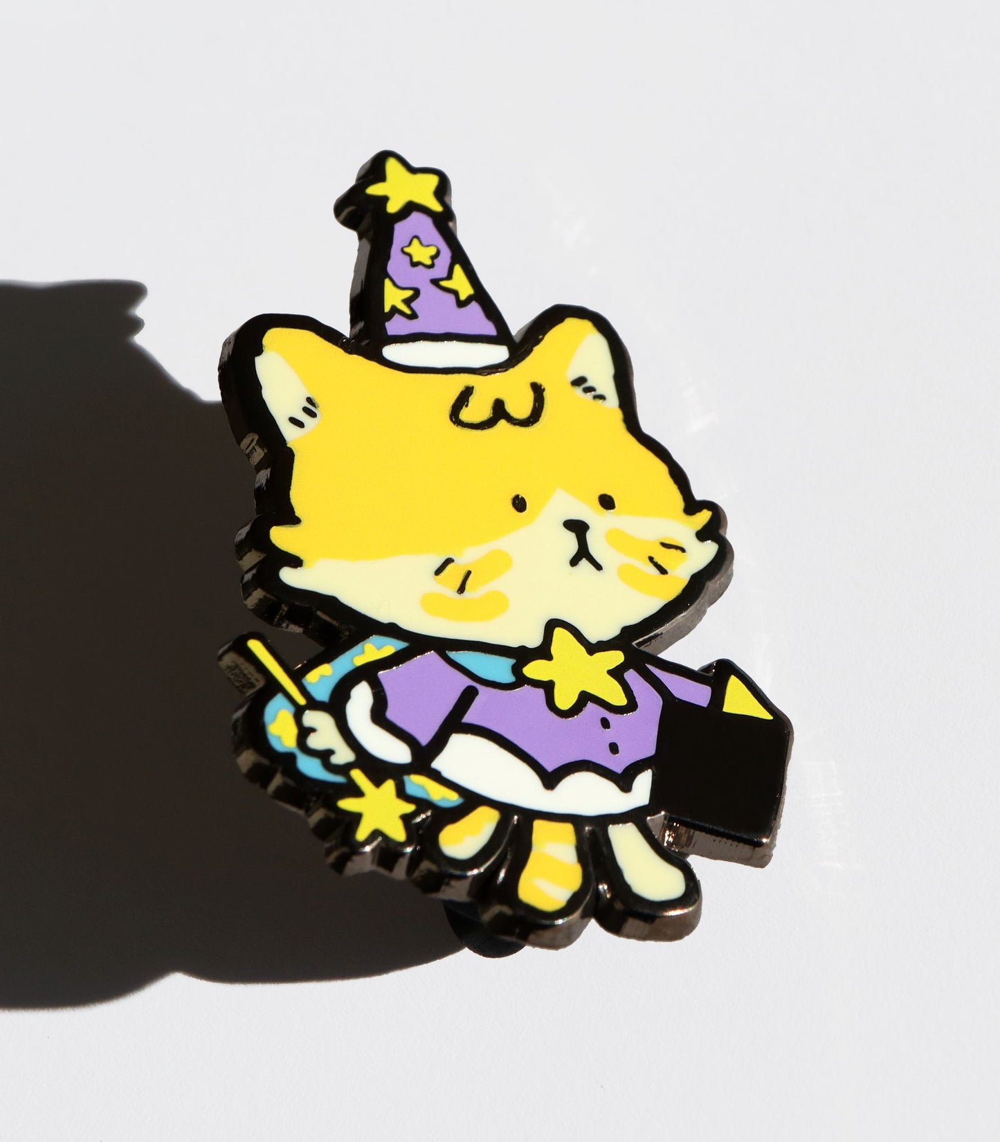 Liliuhms x EVDICE - Wizard Pin