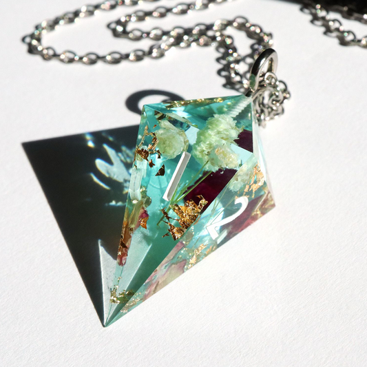 Crystal D4 Necklace - Victorian Tearoom