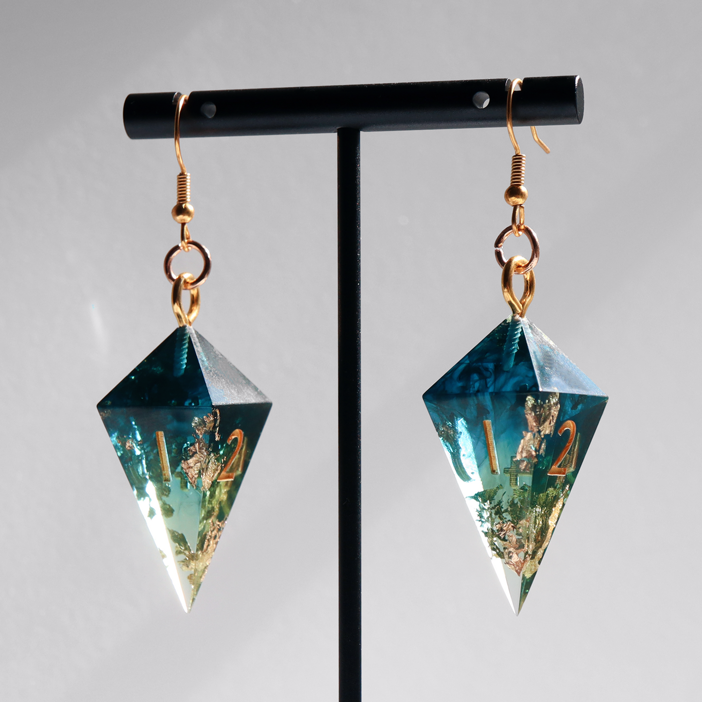 Crystal D4 Earring - Sublime Blight