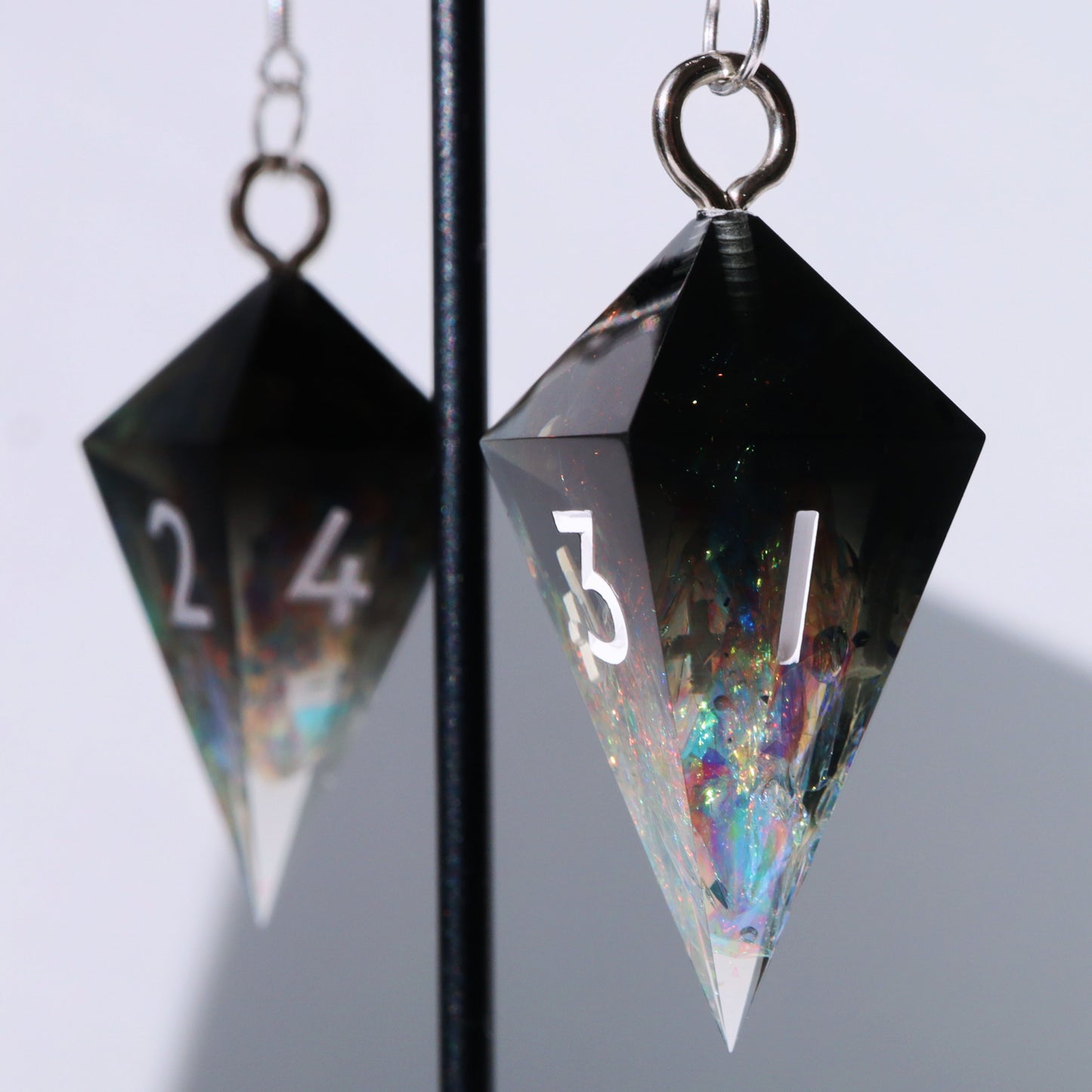 Crystal D4 Earring - Astral Illusions