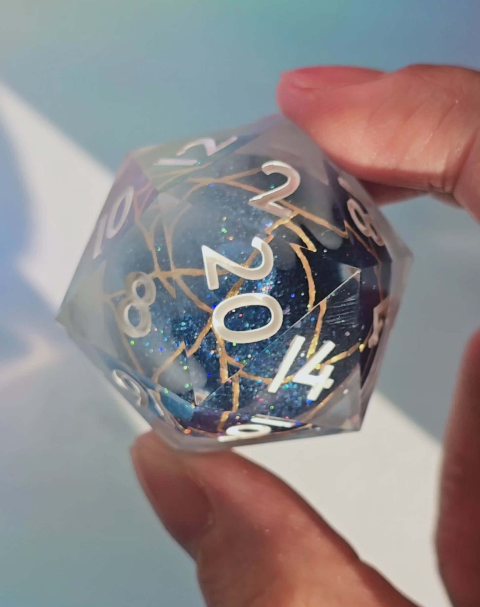 Kintsugi Liquid Core Chonk 40mm Oversized D20 – Everything Dice