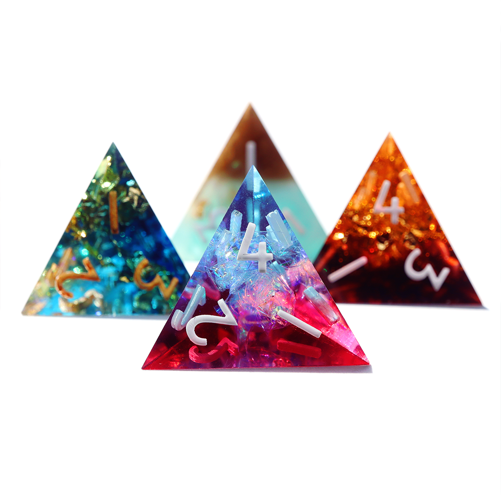 Randomized 4D4 set – Everything Dice