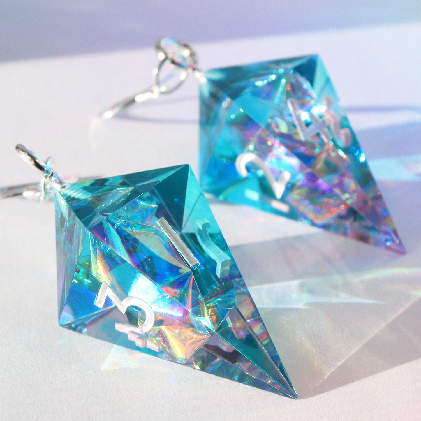 Crystal D4 Earring - Superillusion